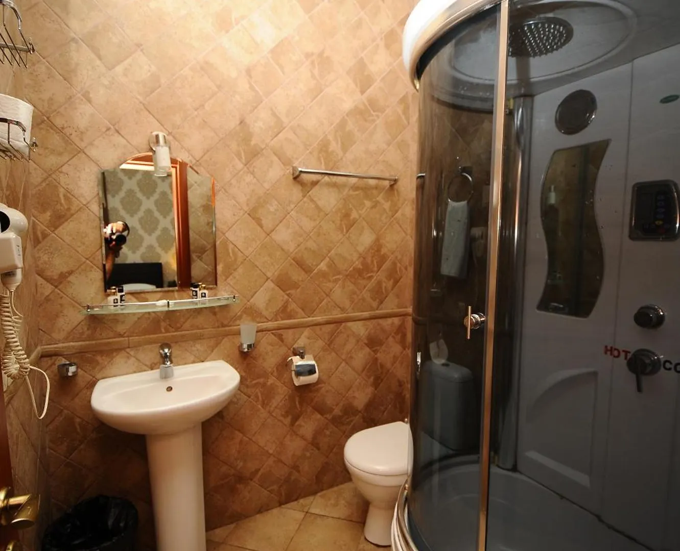 Hotel Old Rustaveli ティビリシ 4*,
